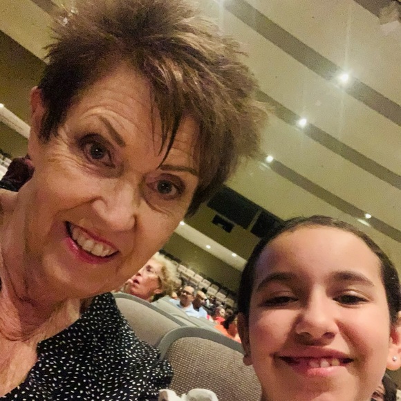 Meet your Posher, Connie - Picture 1 of 1